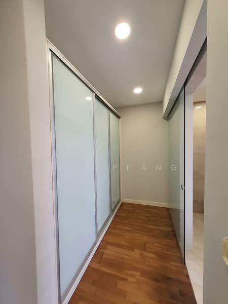 The Elements untuk Untuk Dijual - RM 920,000, Mac 2026 - Master Room Changing Area - PropertyGuru.com.my