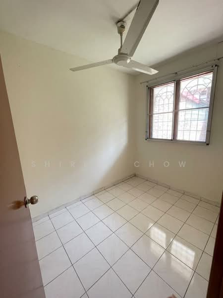 2-storey Terraced House for Sale in Kota Kinabalu (Sabah) - shirley Chow - Bedroom - PropertyGuru.com.my