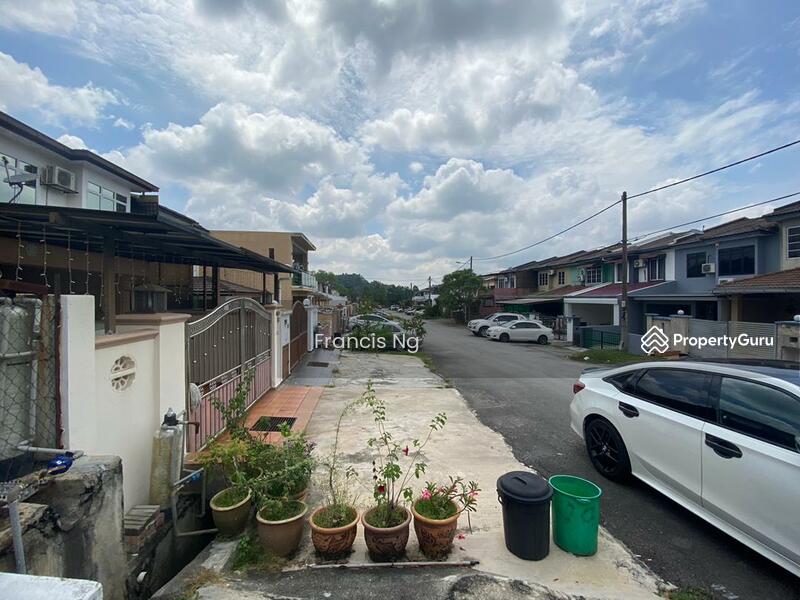 2-storey Terraced House for Sale in Saujana Puchong (Puchong) - Francis Ng - Exterior - PropertyGuru.com.my