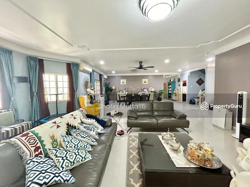 Ukay Heights Bungalow untuk Untuk Dijual - RM 2,600,000, Mac 2026 - Living Room - PropertyGuru.com.my
