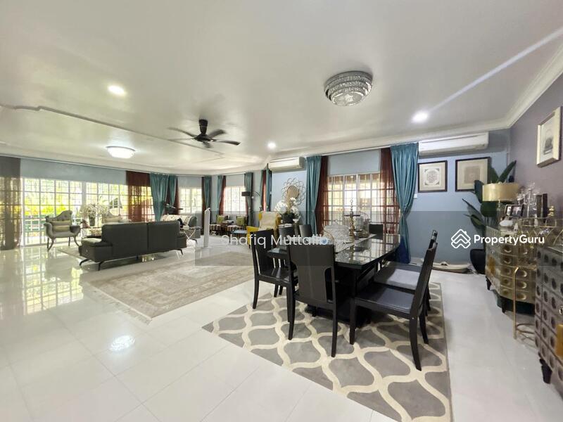 Ukay Heights Bungalow untuk Untuk Dijual - RM 2,600,000, Mac 2026 - Living Room - PropertyGuru.com.my