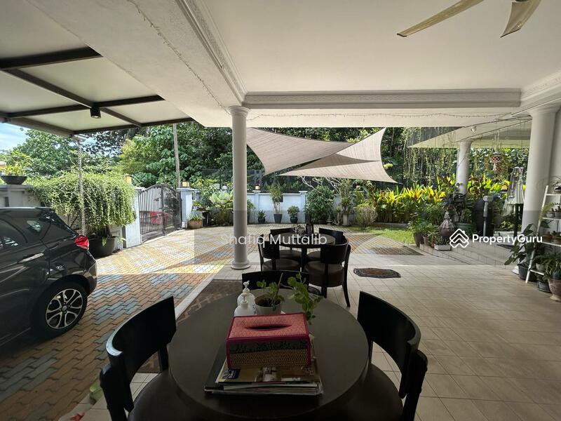 Ukay Heights Bungalow untuk Untuk Dijual - RM 2,600,000, Mac 2026 - Car Park - PropertyGuru.com.my