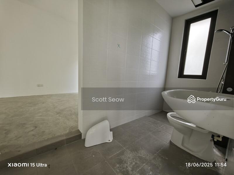 Untuk Dijual - Batu Ferringhi Semi-D