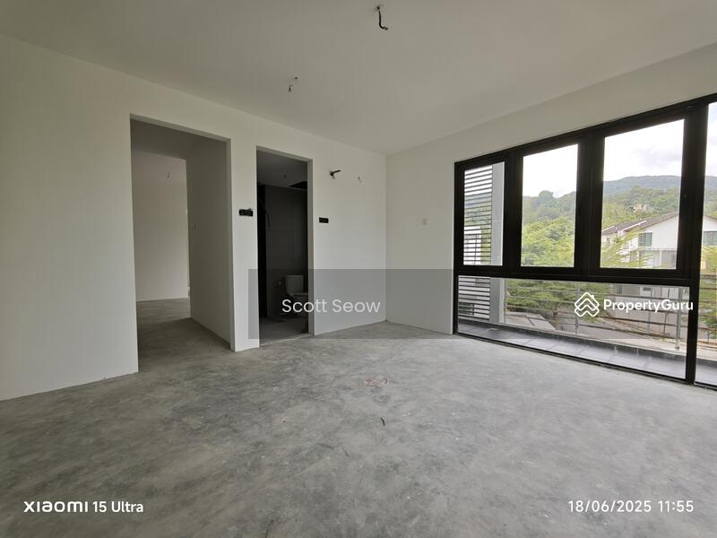 Untuk Dijual - Batu Ferringhi Semi-D