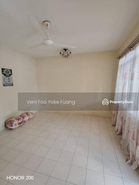 Rumah Teres 2-Tingkat untuk Dijual di Setia Impian (Setia Alam) - Veni Foo Yoke Fuang - Living Room - PropertyGuru.com.my