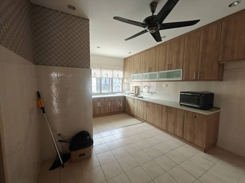 2.5-storey Terraced House for Sale in Ampang (Selangor) - Kin . - Kitchen - PropertyGuru.com.my