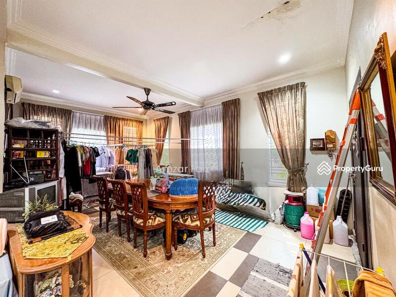 Rumah Banglo untuk Dijual di Taman Puncak Perdana (Shah Alam) - Amzar Faiz - Dining Room - PropertyGuru.com.my