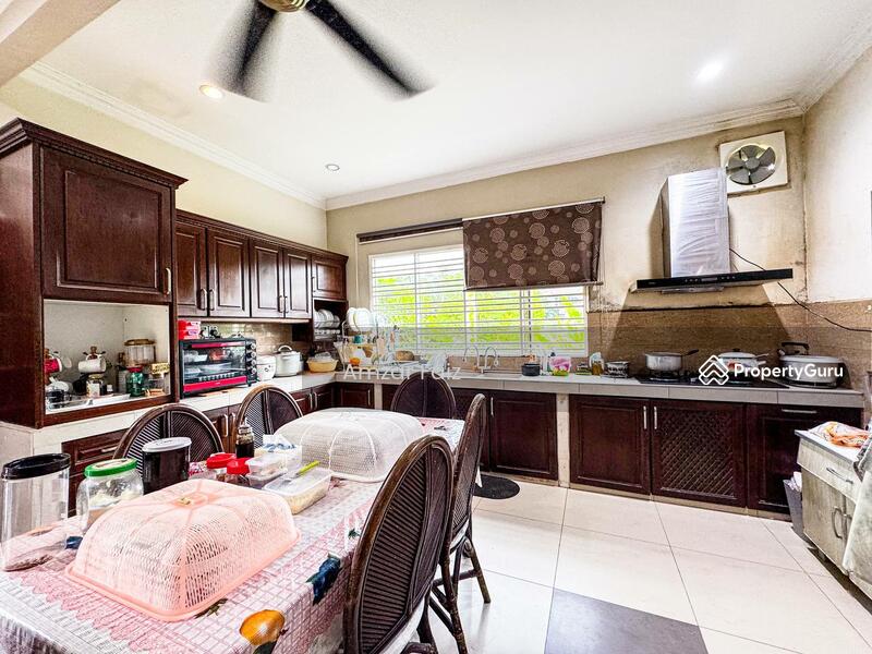Rumah Banglo untuk Dijual di Taman Puncak Perdana (Shah Alam) - Amzar Faiz - Kitchen - PropertyGuru.com.my
