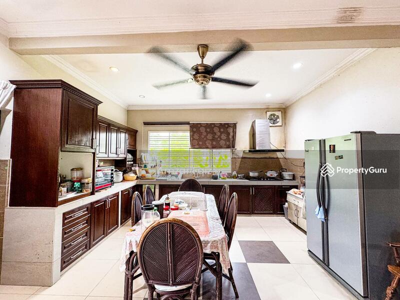 Rumah Banglo untuk Dijual di Taman Puncak Perdana (Shah Alam) - Amzar Faiz - Kitchen - PropertyGuru.com.my