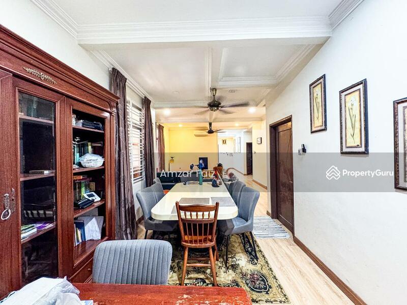 Rumah Banglo untuk Dijual di Taman Puncak Perdana (Shah Alam) - Amzar Faiz - Dining Room - PropertyGuru.com.my