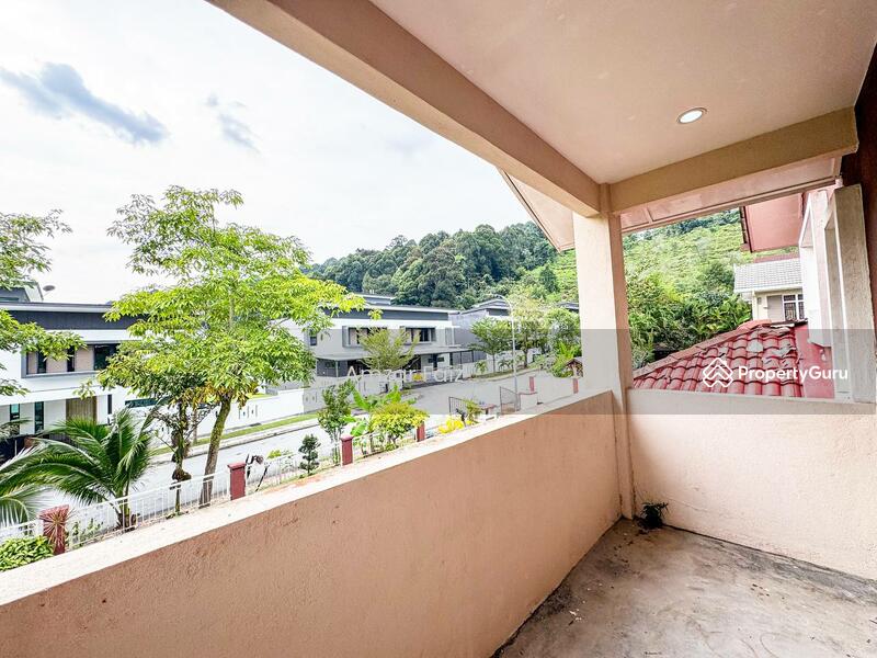 Rumah Banglo untuk Dijual di Taman Puncak Perdana (Shah Alam) - Amzar Faiz - Balcony - PropertyGuru.com.my