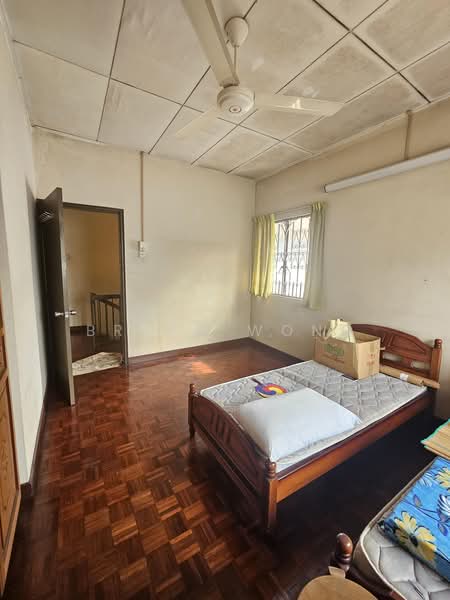 2-storey Terraced House for Sale in Damansara Jaya (Petaling Jaya) - Bryan Wong - Bedroom - PropertyGuru.com.my