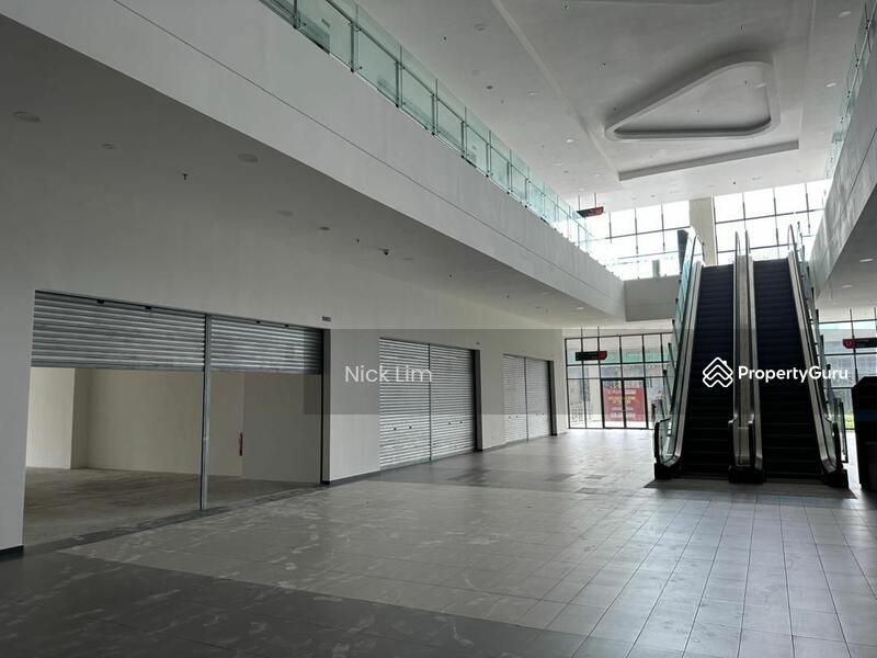 Middle corridor