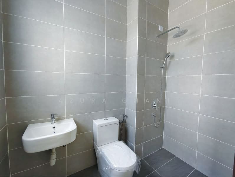 Taman Simpang Empat untuk Untuk Dijual - RM 583,000, Feb 2026 - Bathroom - PropertyGuru.com.my