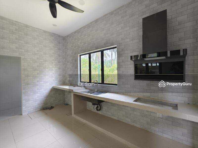 For Sale - (FULLY EXTENSION) 2 STOREY SEMI-D @ GREENVILLE, SEMENYIH