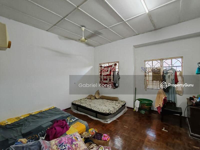 2-storey Terraced House for Sale in TAMAN PUCHONG UTAMA (Puchong) - Gabriel Kong - Bedroom - PropertyGuru.com.my