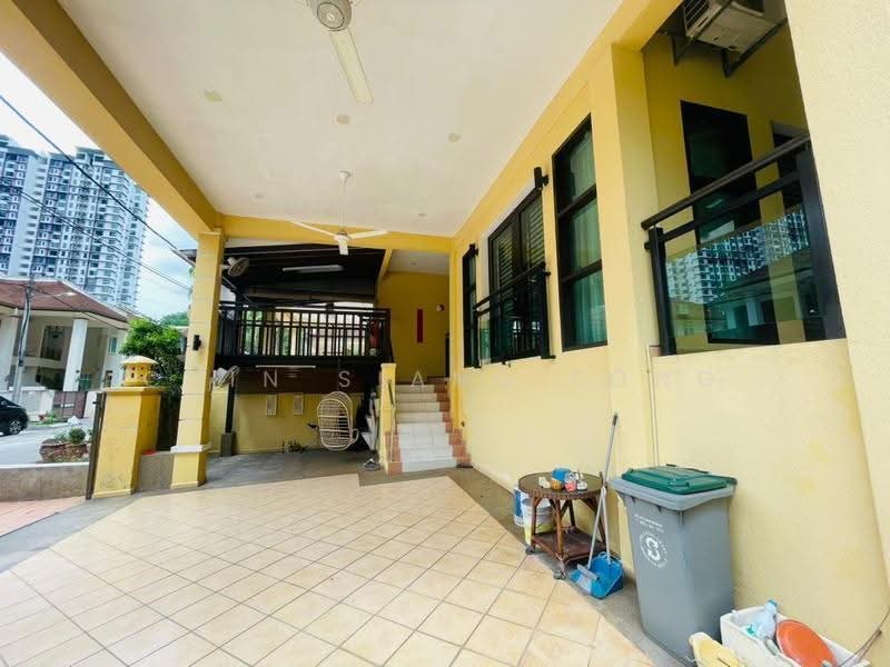 Rumah Berkembar untuk Dijual di Bukit Beruang (Bukit Baru) - Chin Siang Fong - Exterior - PropertyGuru.com.my