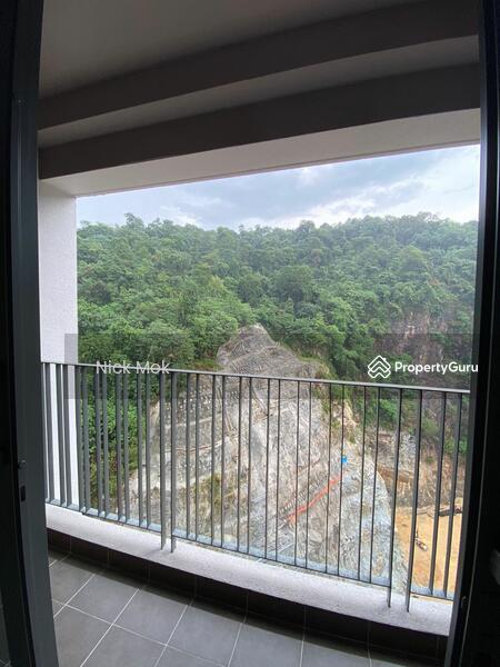 Servis Apartment untuk Dijual di D'Erica - Nick Mok - Balcony - PropertyGuru.com.my