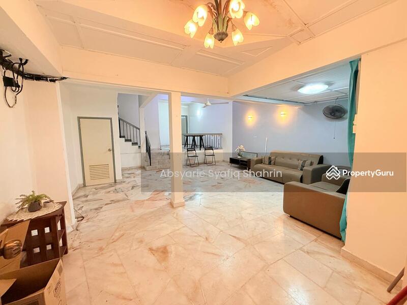2-storey Terraced House for Sale in Seksyen 5 Wangsa Maju (Wangsa Maju) - Absyarie Syafiq Shahrin - Living Room - PropertyGuru.com.my