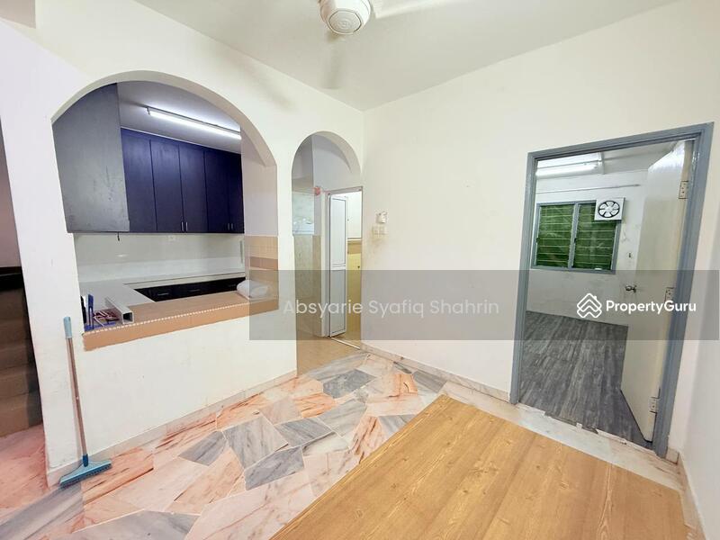 2-storey Terraced House for Sale in Seksyen 5 Wangsa Maju (Wangsa Maju) - Absyarie Syafiq Shahrin - Kitchen - PropertyGuru.com.my