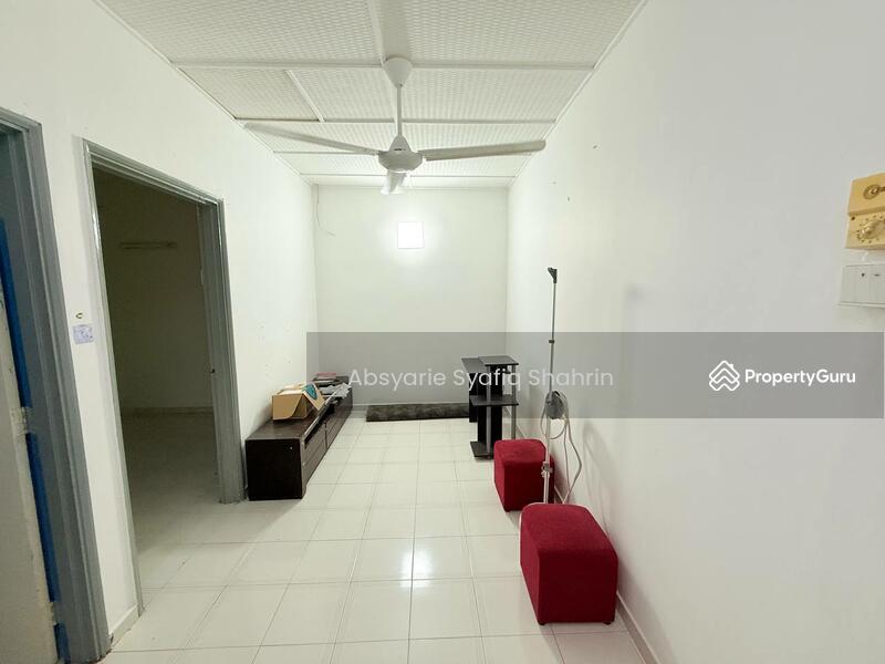 2-storey Terraced House for Sale in Seksyen 5 Wangsa Maju (Wangsa Maju) - Absyarie Syafiq Shahrin - Living Room - PropertyGuru.com.my