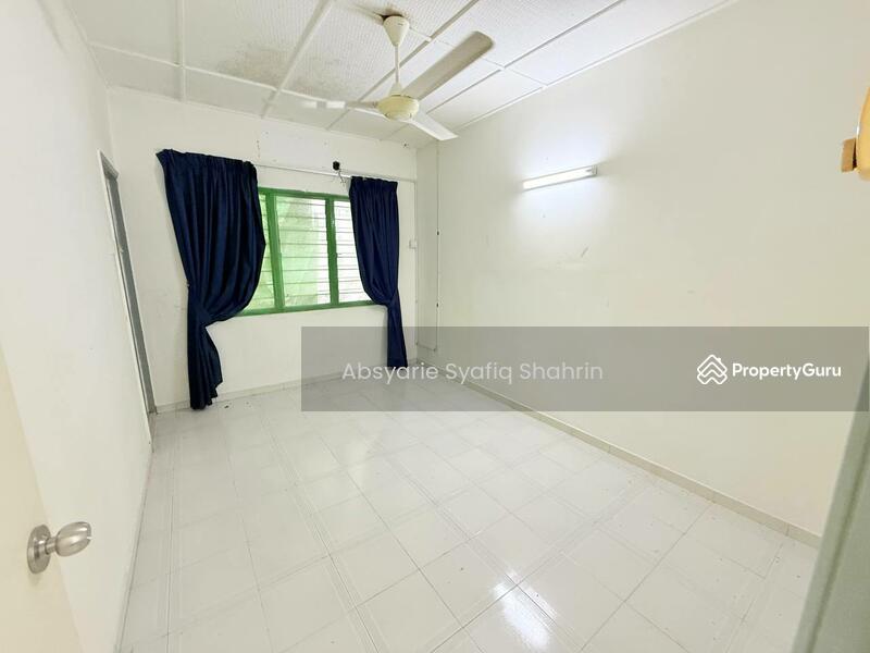 2-storey Terraced House for Sale in Seksyen 5 Wangsa Maju (Wangsa Maju) - Absyarie Syafiq Shahrin - Bedroom - PropertyGuru.com.my