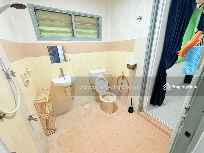 2-storey Terraced House for Sale in Seksyen 5 Wangsa Maju (Wangsa Maju) - Absyarie Syafiq Shahrin - Bathroom - PropertyGuru.com.my
