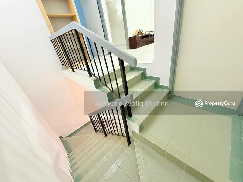 2-storey Terraced House for Sale in Seksyen 5 Wangsa Maju (Wangsa Maju) - Absyarie Syafiq Shahrin - Stairs - PropertyGuru.com.my