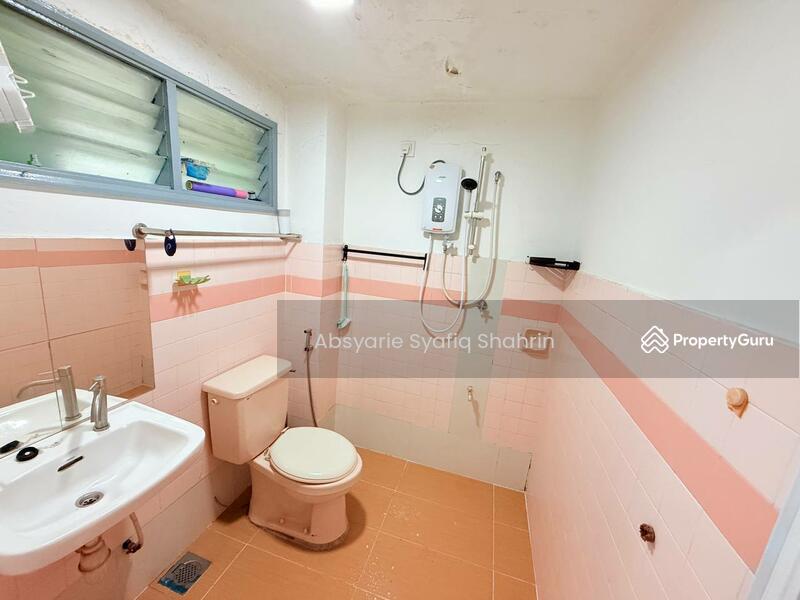 2-storey Terraced House for Sale in Seksyen 5 Wangsa Maju (Wangsa Maju) - Absyarie Syafiq Shahrin - Bathroom - PropertyGuru.com.my