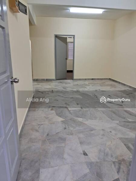 Apartment for Sale at Subang Perdana Goodyear Court 2 - Alicia Ang - Living Room - PropertyGuru.com.my