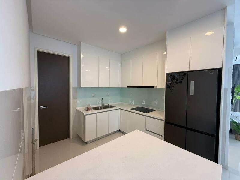 Service Residence for Rent at Met 1 Residences - Wind Mah - Kitchen - PropertyGuru.com.my