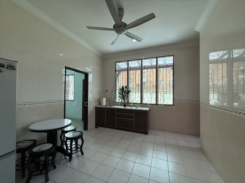 Bungalow for Sale in Sungai Long (Bandar Sungai Long) - Polly Lew - Kitchen - PropertyGuru.com.my