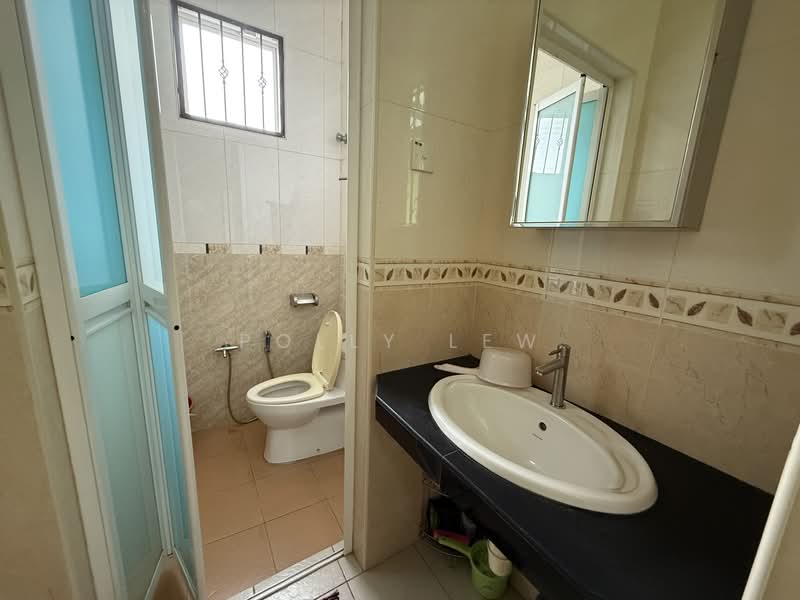 Bungalow for Sale in Sungai Long (Bandar Sungai Long) - Polly Lew - Bathroom - PropertyGuru.com.my