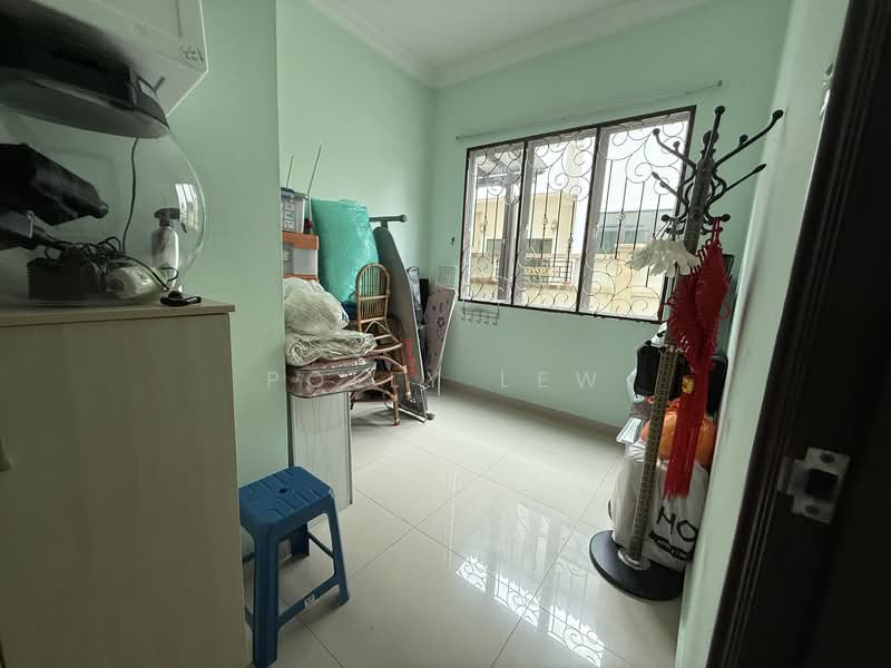 Bungalow for Sale in Sungai Long (Bandar Sungai Long) - Polly Lew - Study - PropertyGuru.com.my