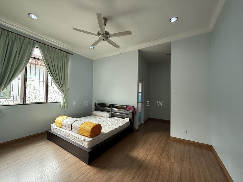 Bungalow for Sale in Sungai Long (Bandar Sungai Long) - Polly Lew - Bedroom - PropertyGuru.com.my