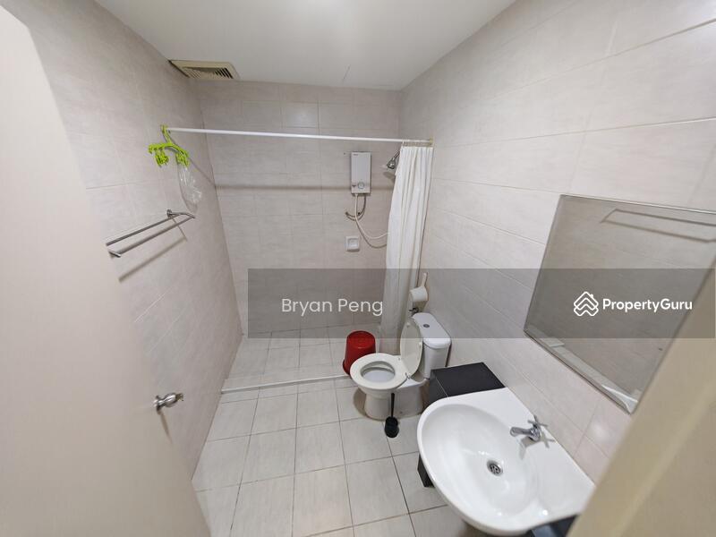 Master toilet