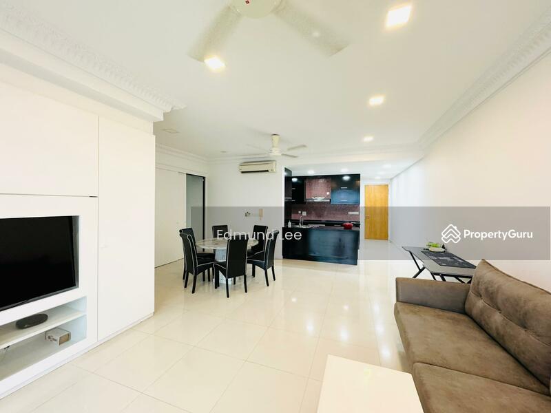 Condominium for Sale at The Maple Condominium - Edmund Lee - Living Room - PropertyGuru.com.my
