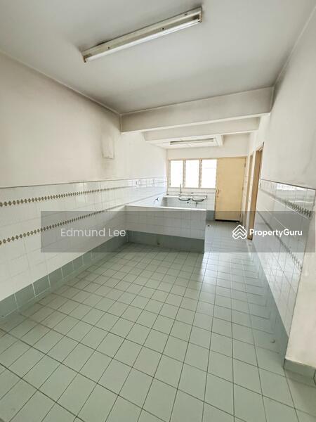 Rumah Teres 2-Tingkat untuk Dijual di Usj 20 (Subang Jaya) - Edmund Lee - Kitchen - PropertyGuru.com.my