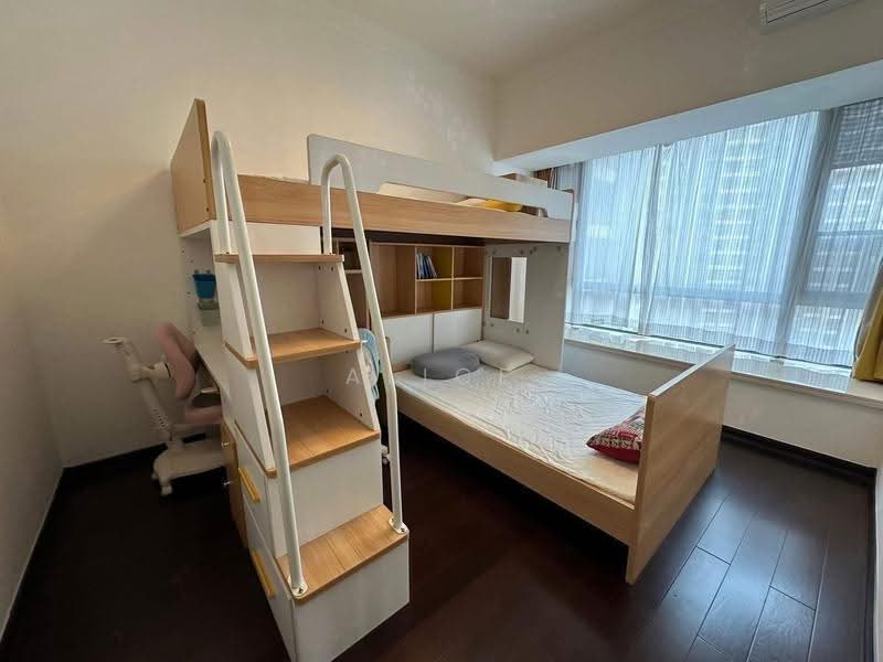 Kediaman Servis untuk Disewa di R&F Princess Cove Phase 1 - Alice Chia - Bedroom - PropertyGuru.com.my