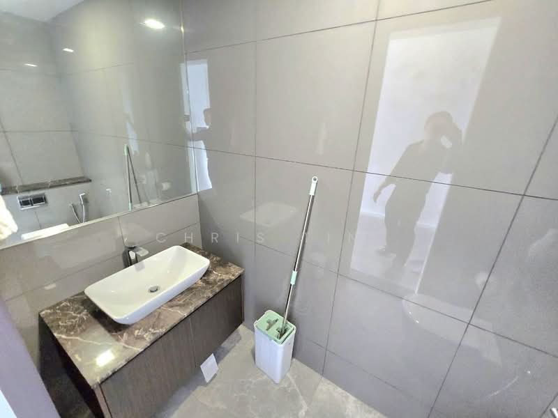 Service Residence for Sale at Park Regent @Desa Park City - Chris Ting - Bathroom - PropertyGuru.com.my