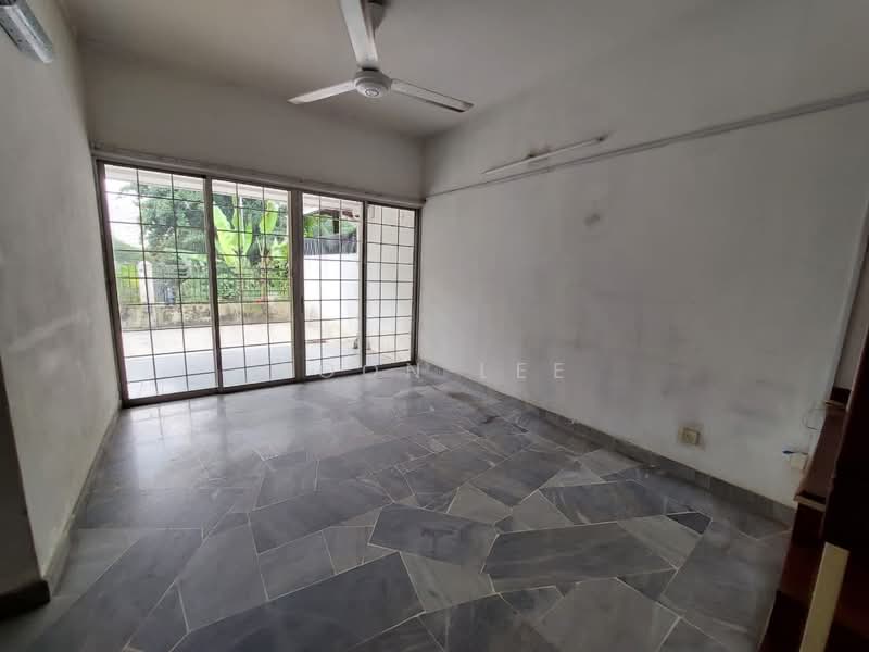 Rumah Teres untuk Dijual di Bandar Utama 1 (Bandar Utama) - Sandra Wang - Living Room - PropertyGuru.com.my