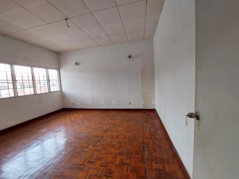 Rumah Teres untuk Dijual di Bandar Utama 1 (Bandar Utama) - Sandra Wang - Living Room - PropertyGuru.com.my