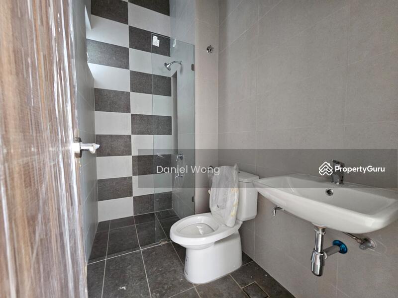 Cluster House for Sale in Johor Bahru (Johor) - Daniel Wong - Bathroom - PropertyGuru.com.my