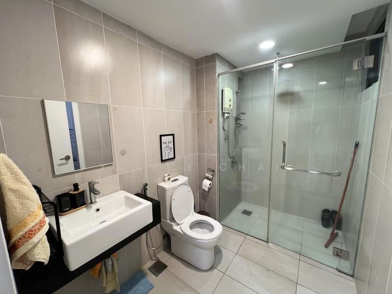 Kediaman Servis untuk Disewa di Eclipse Residence @ Pan'gaea - Yunice Chai - Bathroom - PropertyGuru.com.my