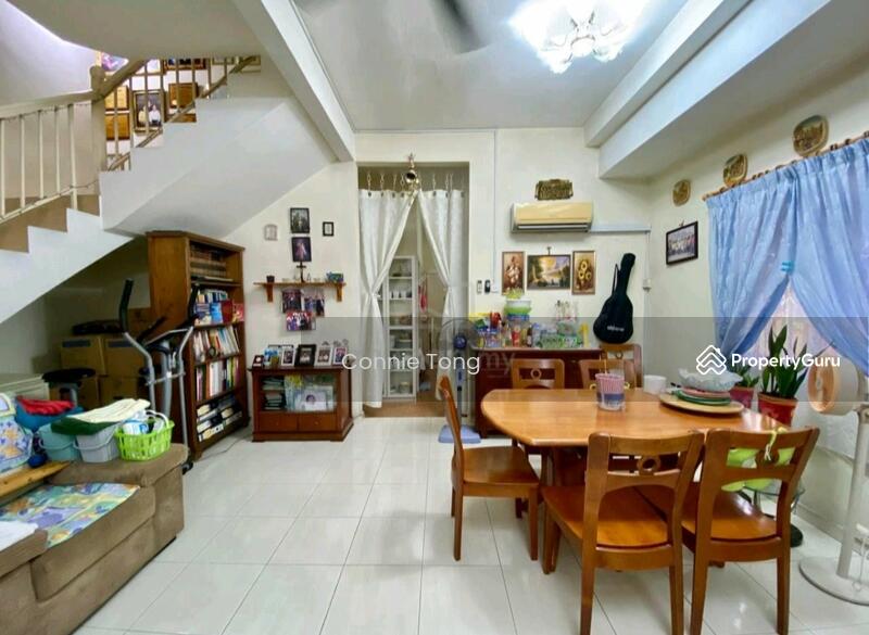 2-storey Terraced House for Sale in Subang Heights (Subang Jaya) - Connie Tong - Dining Room - PropertyGuru.com.my
