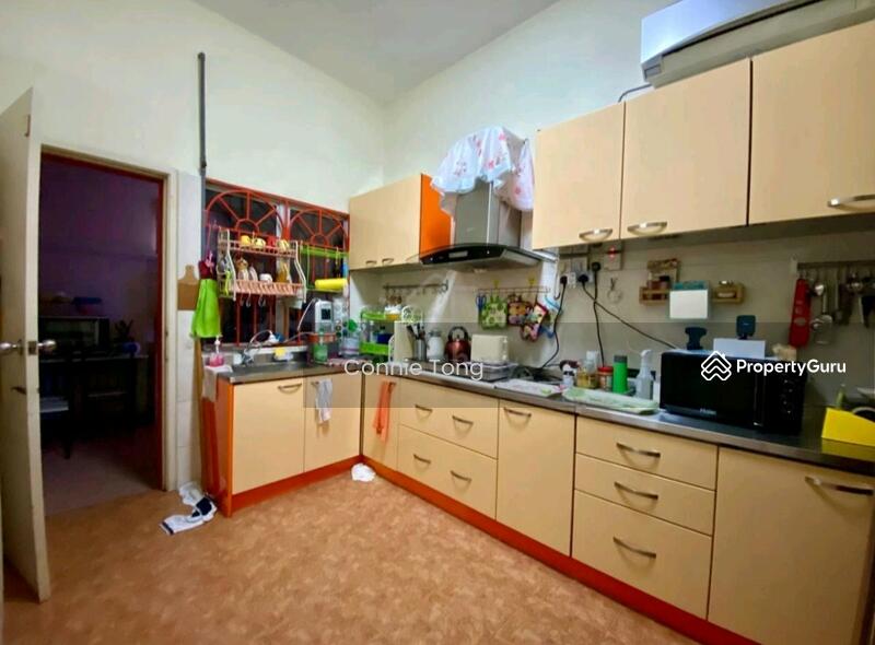 2-storey Terraced House for Sale in Subang Heights (Subang Jaya) - Connie Tong - Kitchen - PropertyGuru.com.my