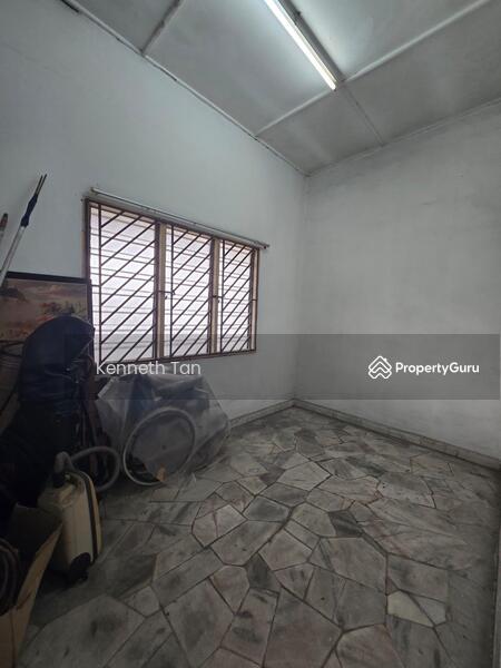Untuk Dijual - Desa Tebrau Desas Tebraus