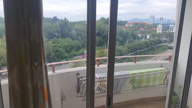 Condominium for Sale at Sri Impian Condominium - Varsha Poptani - Balcony - PropertyGuru.com.my