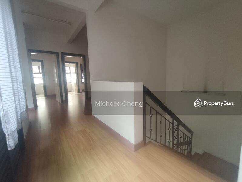 Upstairs Corridor