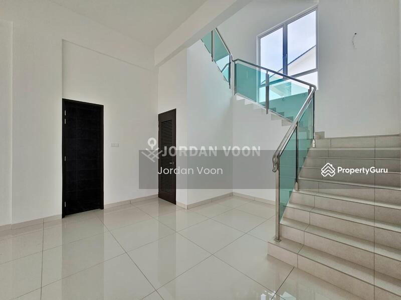 Bungalow for Sale in Taman Kota Permai (Bukit Mertajam) - Jordan Voon - Stairs - PropertyGuru.com.my